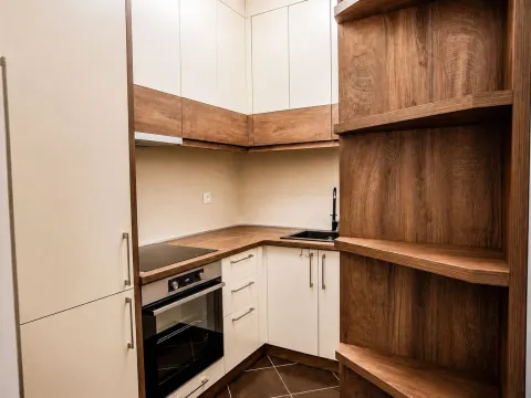 Rent, two bedroom apartment, 140m², City Kvart, Podgorica - image 2