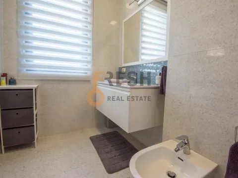 Prodaja, kuća, 240m², Tivat, Crna Gora - image 15