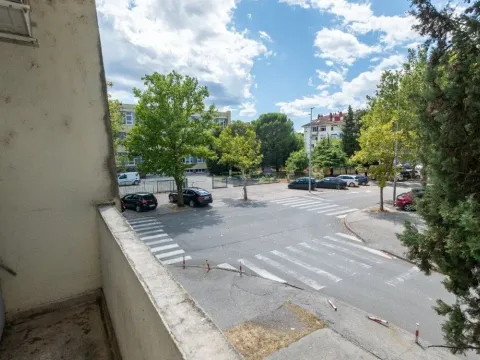 Prodaja, poslovni prostor, 47m², Preko Morače, Podgorica - image 9