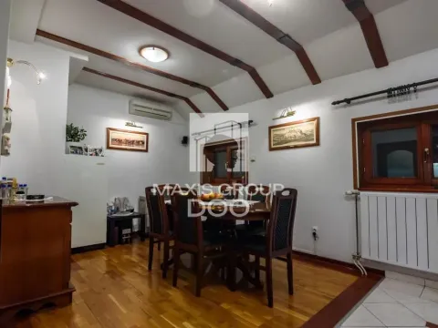 Prodaja, četvorosoban stan, 131m², Gundulićev Venac, Beograd - image 2