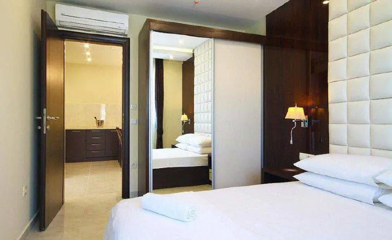 Rent, two bedroom apartment, 83m², Bečići, Budva