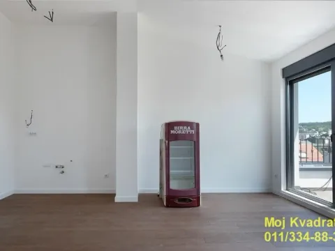 Prodaja, trosoban stan, 92m², Vukov Spomenik, Zvezdara Sve Podlokacije - image 2