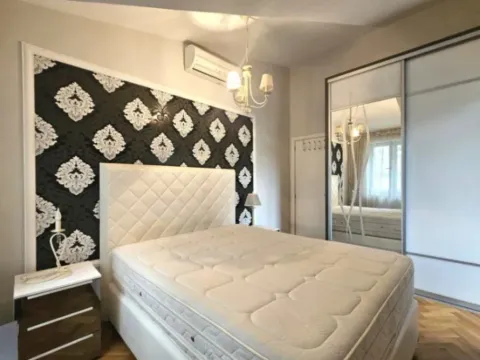 Prodaja, trosoban stan, 100m², Dobrota, Kotor - image 8