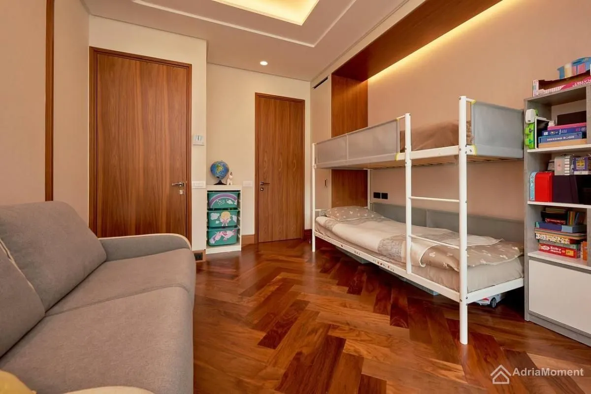 Sale, two bedroom apartment, 160m², Porto Montenegro, Tivat