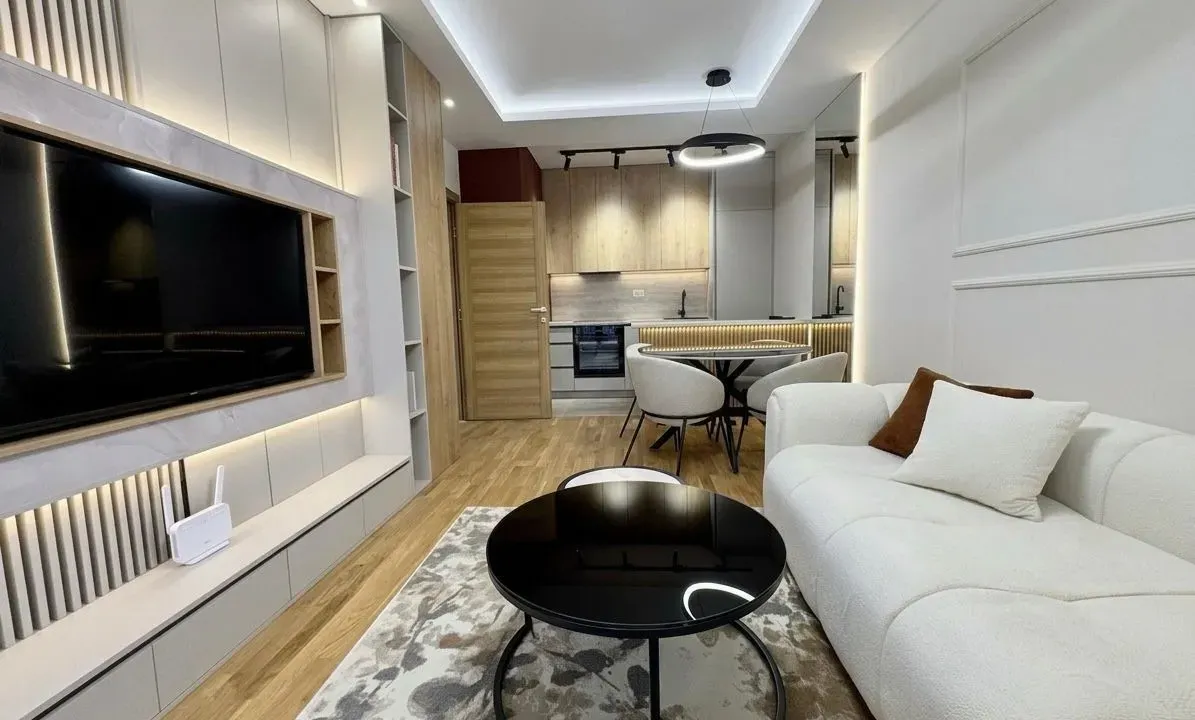 Izdavanje, jednosoban stan, 41m², Tološi, Podgorica