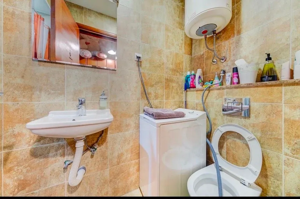 Izdavanje, garsonjera, 20m², Momišići, Podgorica