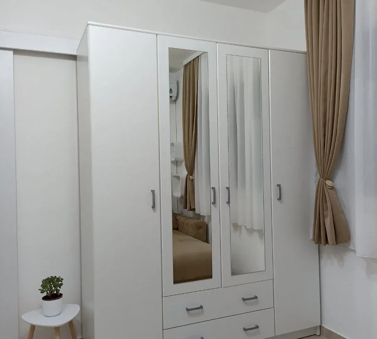 Prodaja, garsonjera, 24m², Gintaš, Podgorica