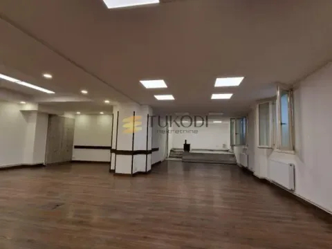 Poslovni prostor in Kosančićev Venac