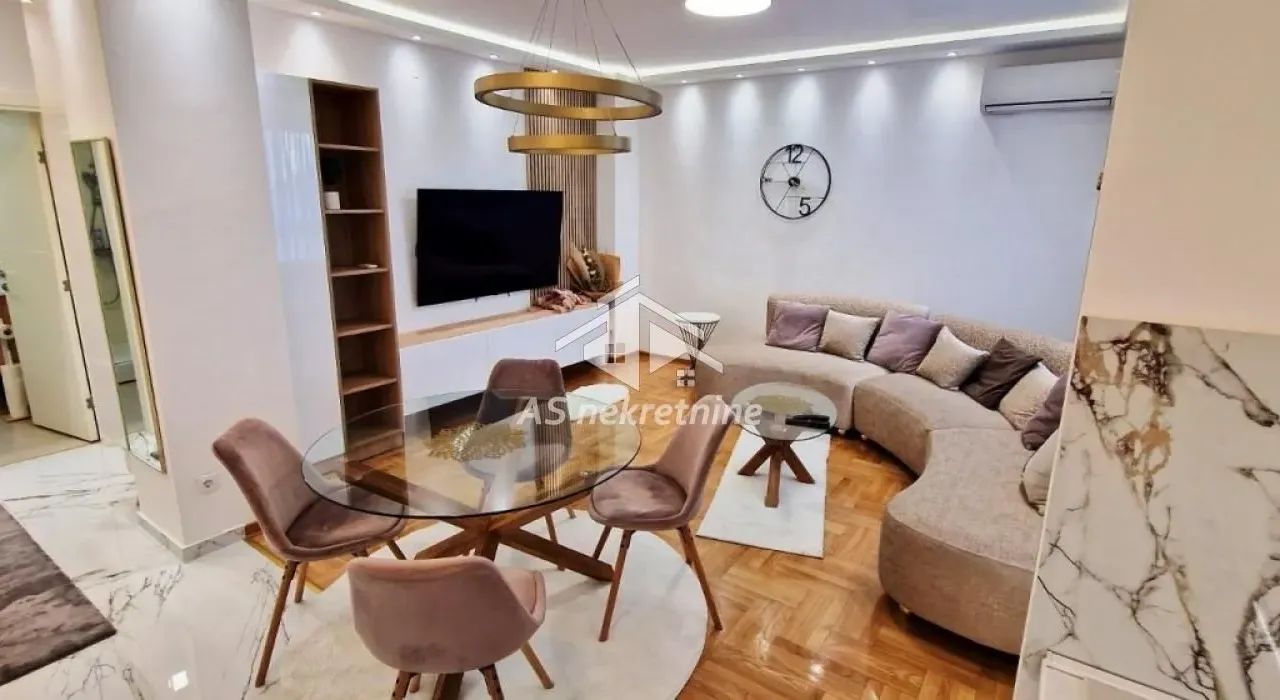 Rent, two bedroom apartment, 45m², Novi Beograd Blok 63, Novi Beograd Sve Podlokacije