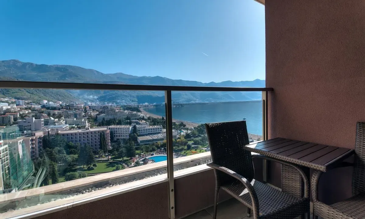 Prodaja, trosoban stan, 149m², Budva, Crna Gora