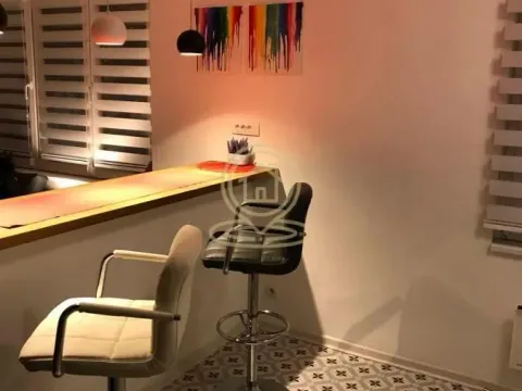 Rent, one bedroom apartment, 37m², Stari Grad, Beograd - image 10