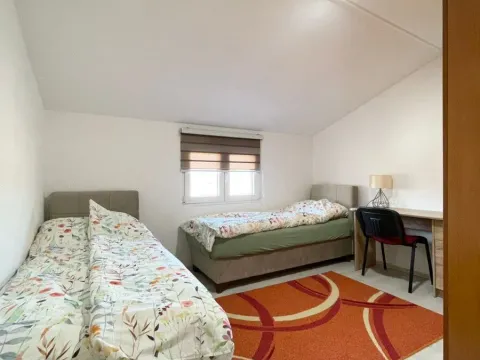 Izdavanje, dvosoban stan, 75m², Donji Kokoti, Podgorica - image 7