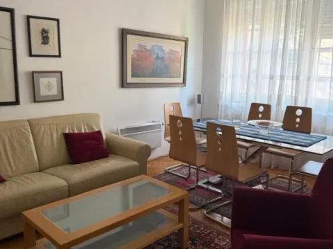 Izdavanje, jednosoban stan, 55m2, Centar, Podgorica Izdavanje, jednosoban stan, 55m2, Centar, Podgorica