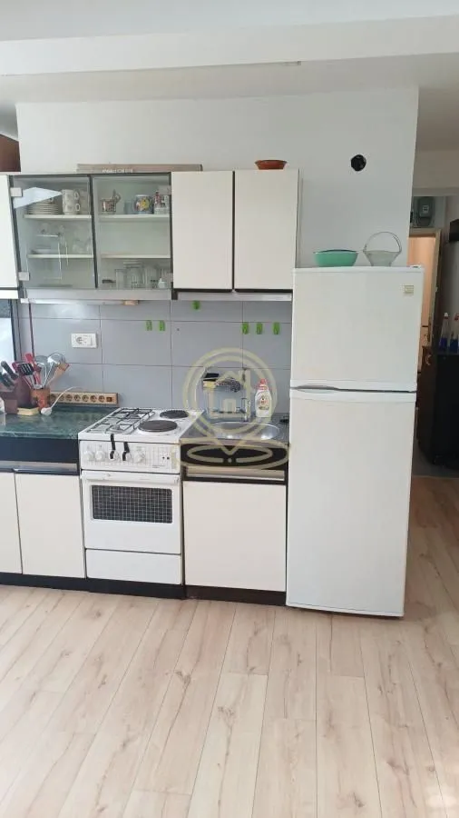 Izdavanje, garsonjera, 39m², Satelit, Novi Sad Sve Podlokacije