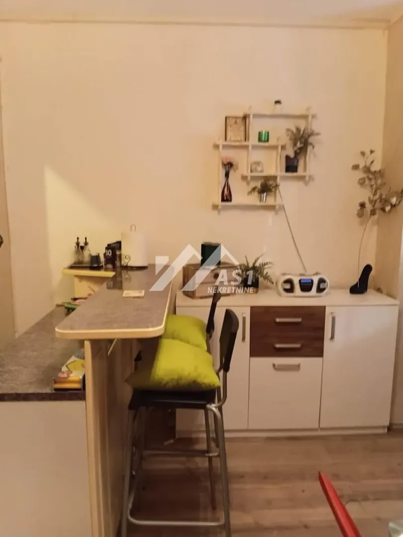 Izdavanje, dvosoban stan, 55m², Liman 1, Novi Sad Sve Podlokacije