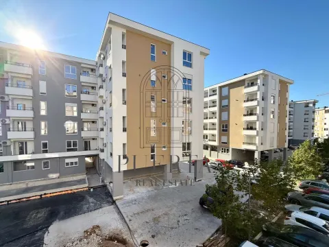Prodaja, jednosoban stan, 45m², Zabjelo, Podgorica - image 2