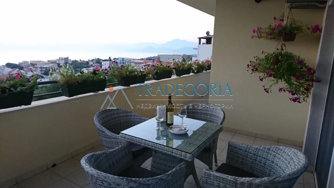 Prodaja, kuća, 330m², Utjeha, Ulcinj