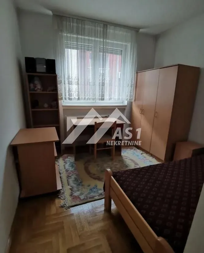 Izdavanje, dvosoban stan, 65m², Bulevar Oslobodjenja, Novi Sad Sve Podlokacije