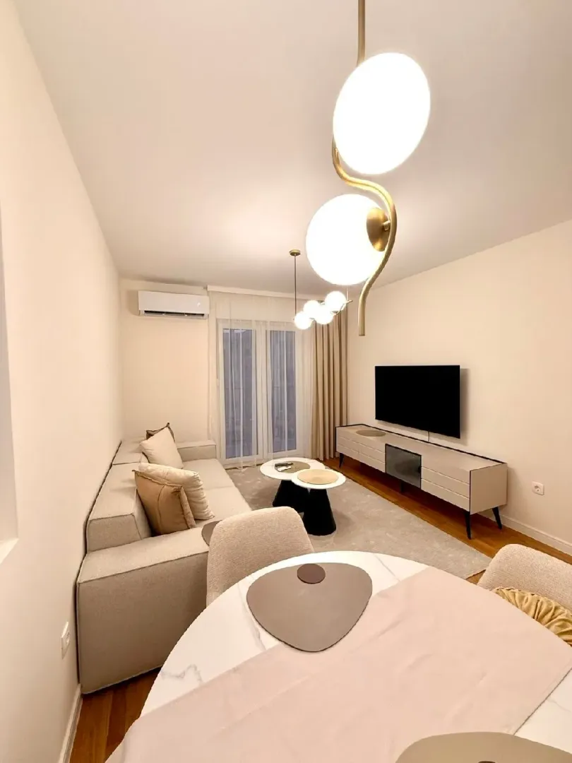 Rent, one bedroom apartment, 40m², Pobrežje, Podgorica