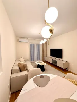 Rent, one bedroom apartment, 40m², Pobrežje, Podgorica - image 9