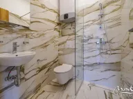 Prodaja, trosoban stan, 158m², Dobrota, Kotor - image 22