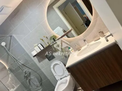 Rent, three bedroom apartment, 73m², Savski Venac, Beograd - image 17