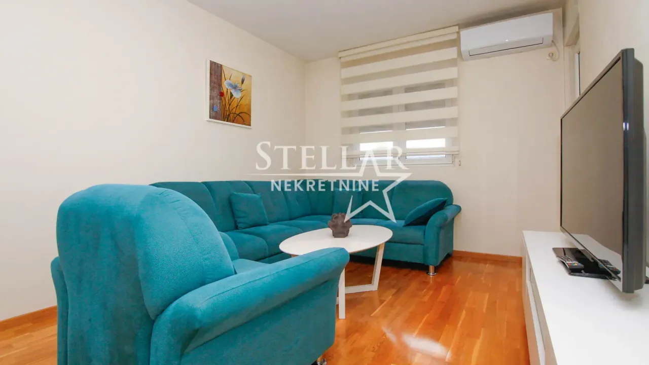 Rent, two bedroom apartment, 75m², City Kej, Podgorica