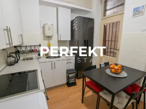 Sale, two bedroom apartment, 43m², Stari Grad, Beograd - image 6