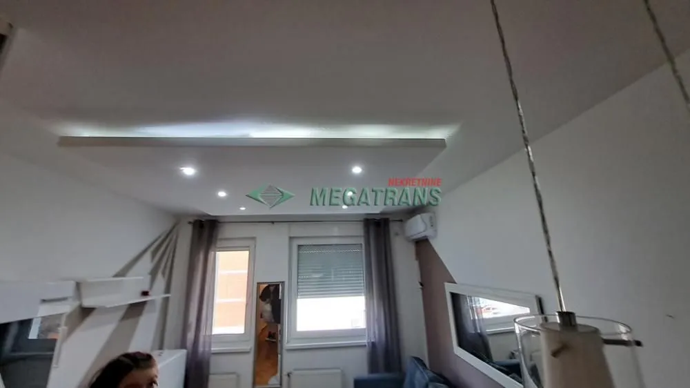 Rent, apartment, 23m², Bulevar Oslobodjenja, Novi Sad Sve Podlokacije