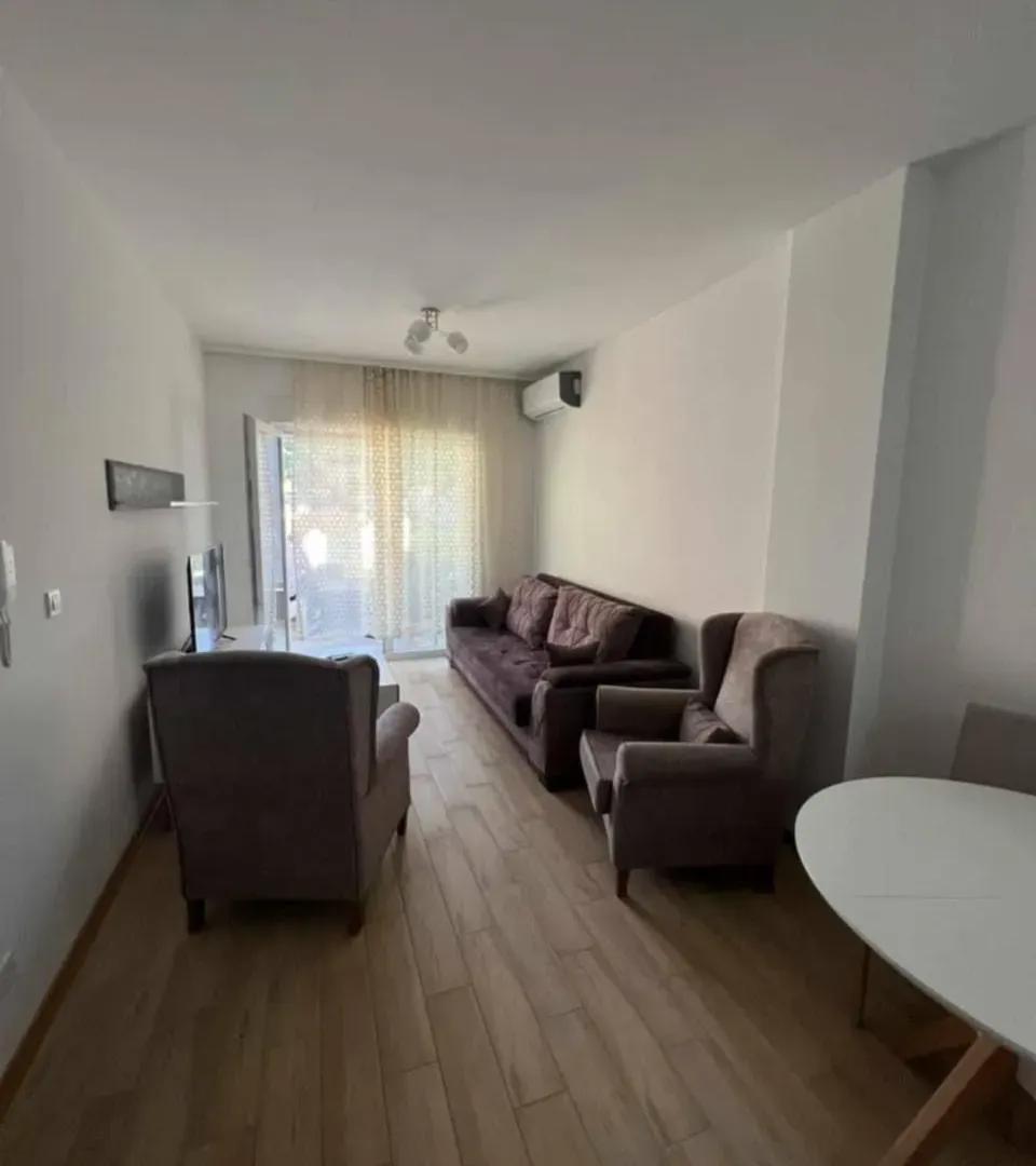 Rent, one bedroom apartment, 53m², Budva, Crna Gora