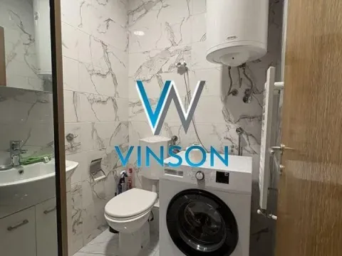 Izdavanje, dvosoban stan, 70m², Centar, Novi Sad - image 11