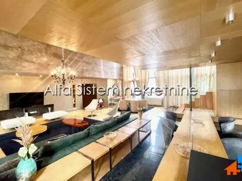 Rent, two bedroom apartment, 209m², Kalenić Pijaca, Vračar Sve Podlokacije - image 2