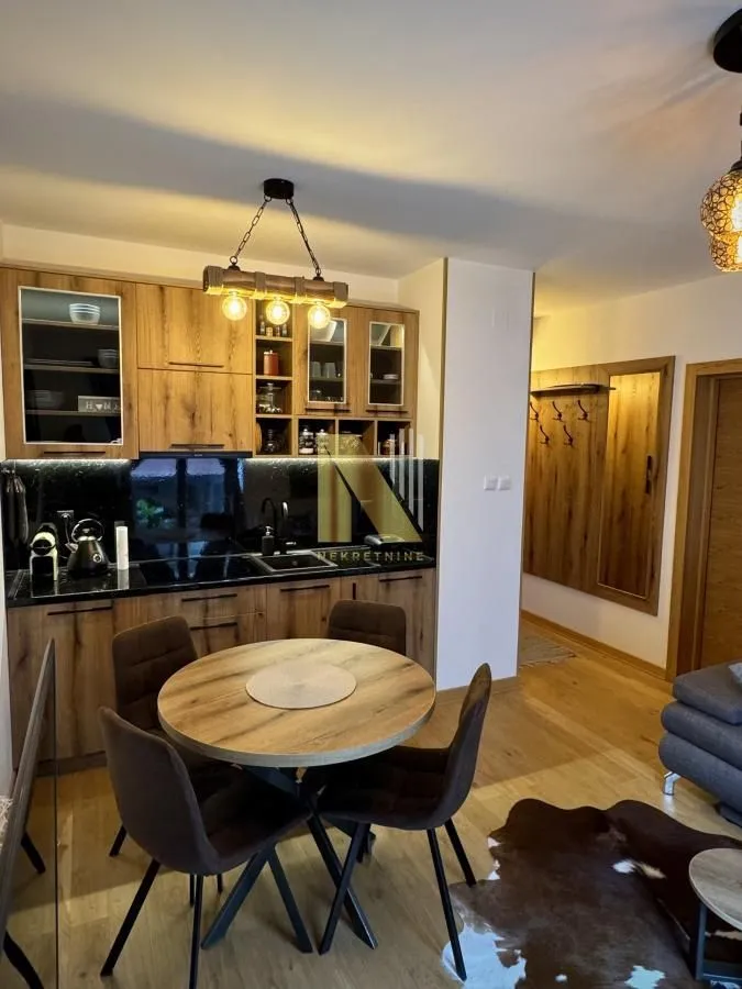 Prodaja, trosoban stan, 42m², Kopaonik, Srbija
