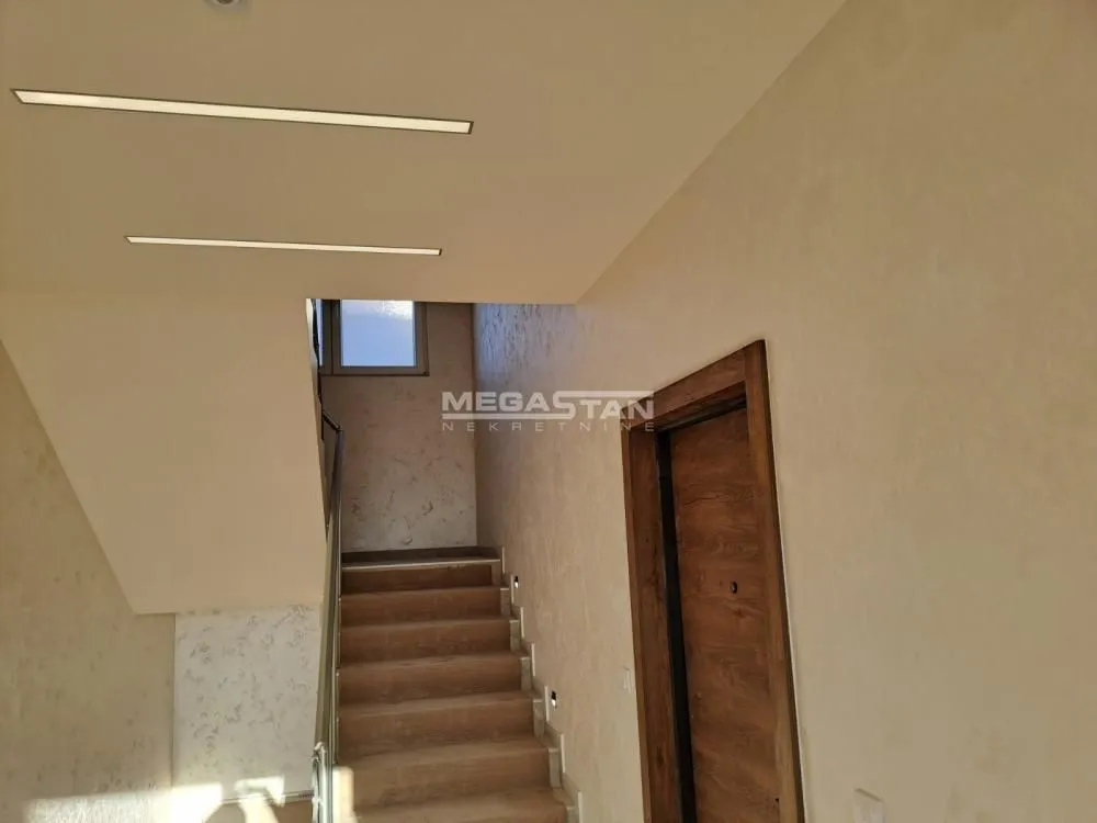 Prodaja, jednosoban stan, 45m², Borča 1, Borča Sve Podlokacije