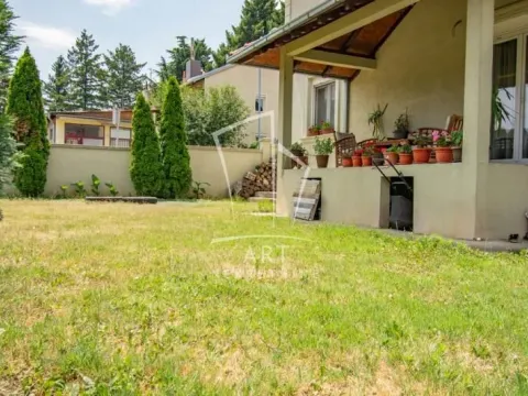 Prodaja, kuća, 238m², Petlovo Brdo, Beograd - image 11