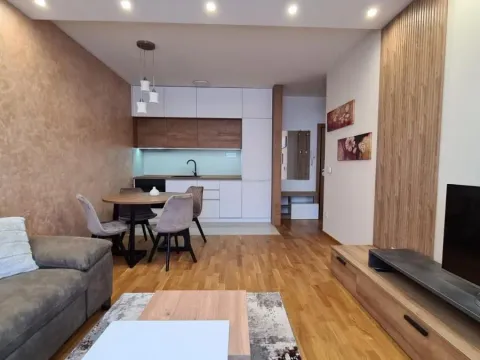 Izdavanje, dvosoban stan, 45m², Podbara, Novi Sad Sve Podlokacije - image 6