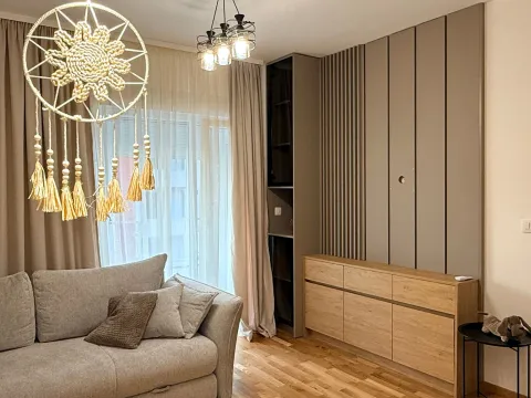 Sale, one bedroom apartment, 43m², Bečići, Budva - image 9