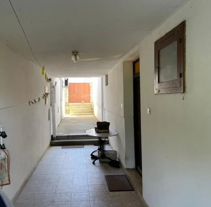 Prodaja, kuća, 550m², Gorica C, Podgorica