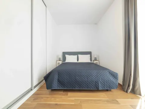 Rent, two bedroom apartment, 81m², Centar, Budva - image 4