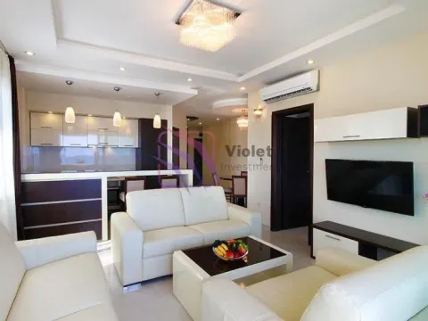 Izdavanje, dvosoban stan, 80m², Bečići, Budva - image 9