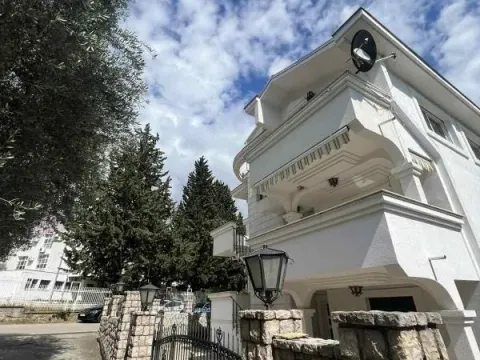 Rent, two bedroom apartment, 65m², Bar, Crna Gora - image 3