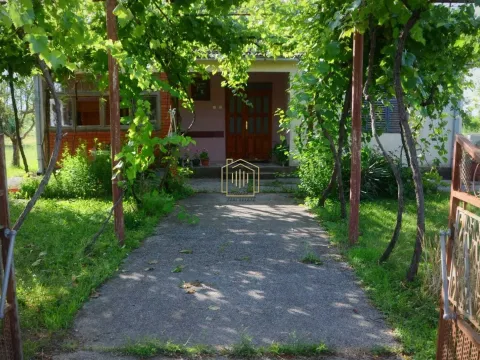 Prodaja, kuća, 112m², Danilovgrad, Crna Gora