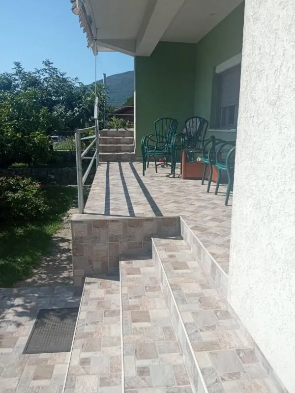 Prodaja, kuća, 280m², Danilovgrad, Crna Gora