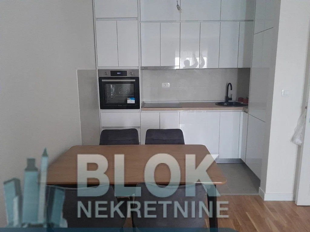 Izdavanje, jednosoban stan, 45m², Zabjelo, Podgorica