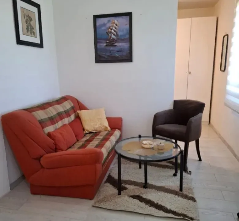 Rent, apartment, 38m², Popovići, Bar