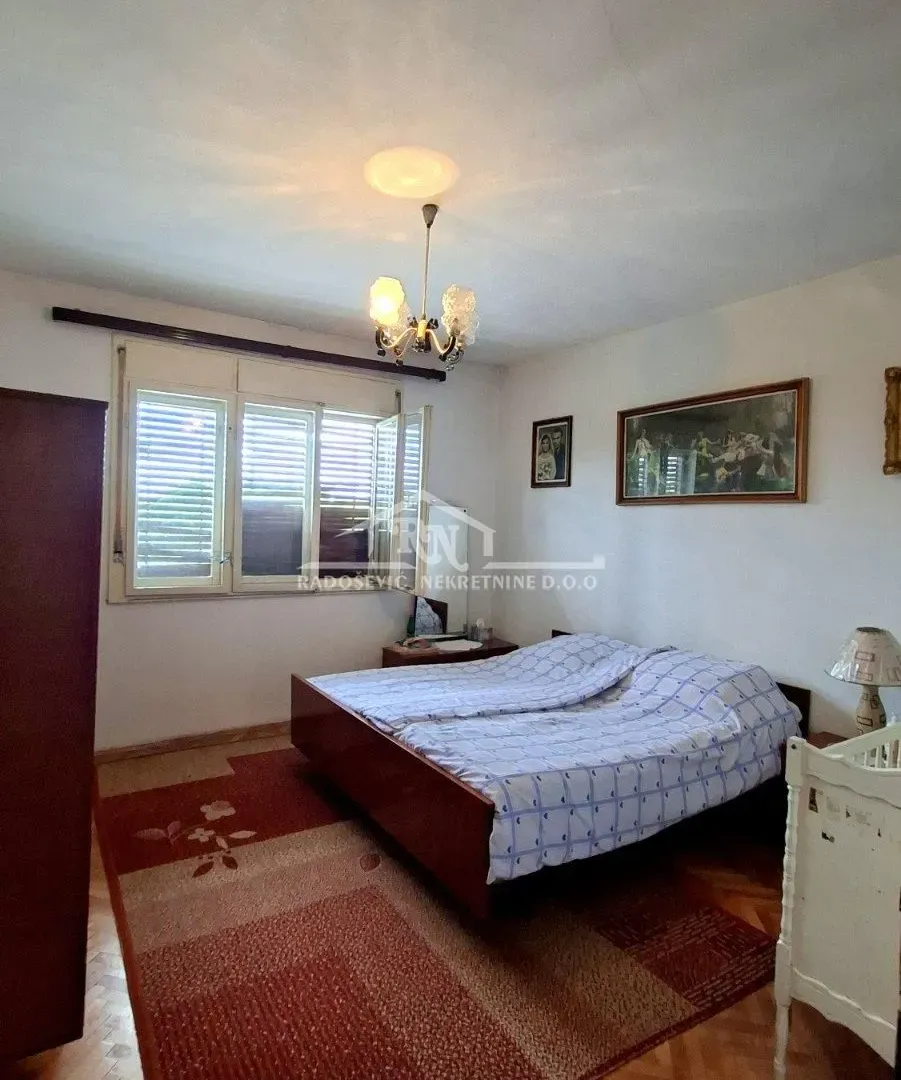 Prodaja, kuća, 265m², Smederevska Palanka, Srbija