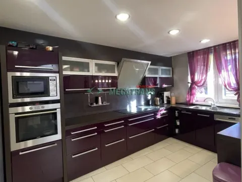 Izdavanje, stan, 310m², Grbavica, Novi Sad Sve Podlokacije - image 18