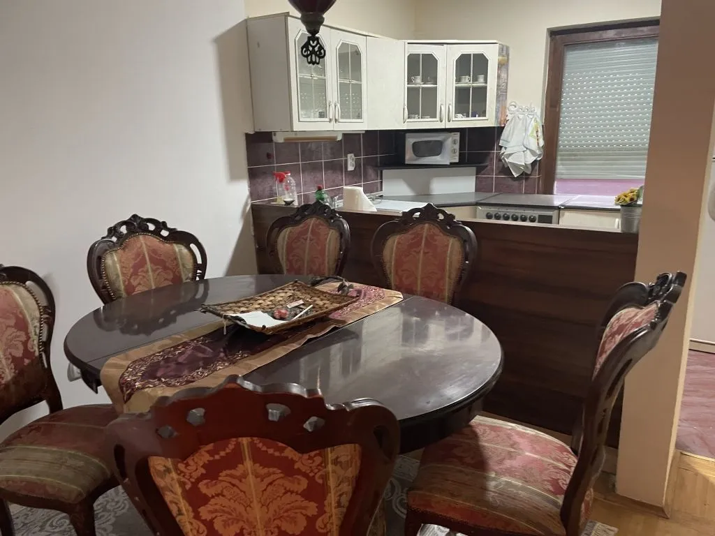 Prodaja, četvorosoban stan, 109m², Autokomanda, Voždovac Sve Podlokacije