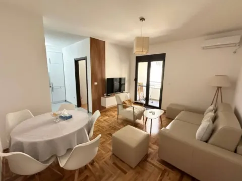 Sale, one bedroom apartment, 42m², Bečići, Budva