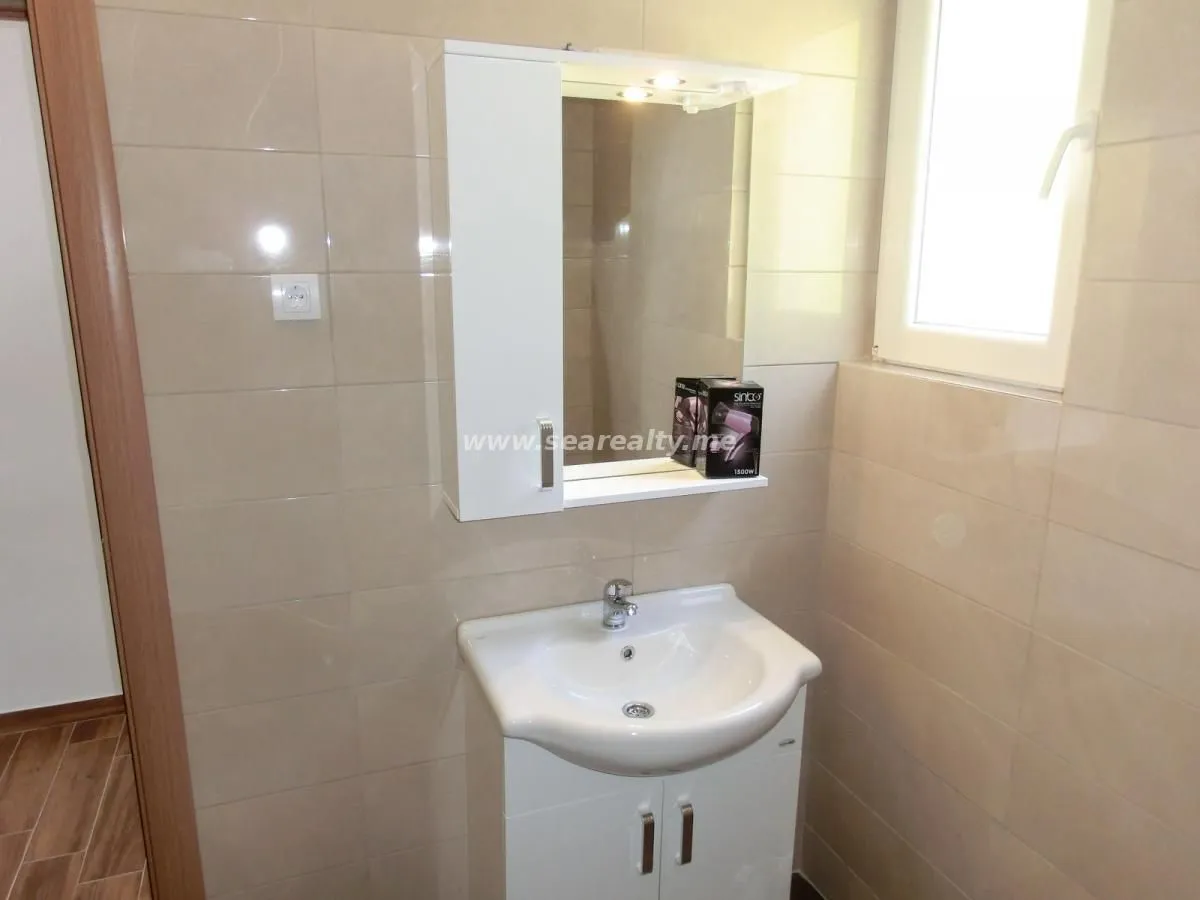 Rent, one bedroom apartment, 30m², Budva, Crna Gora
